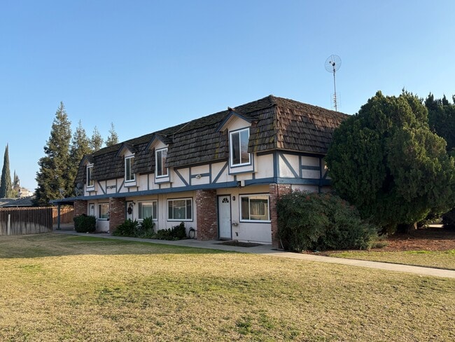 Front Along Road - 2514 14th Ave Unit D