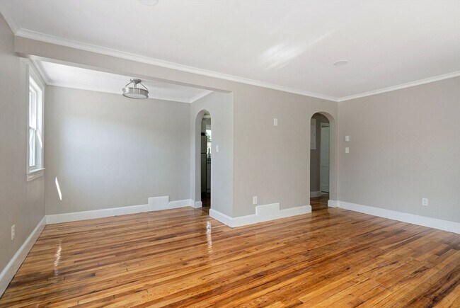 Photo - 25 Paragon Rd Unit 1