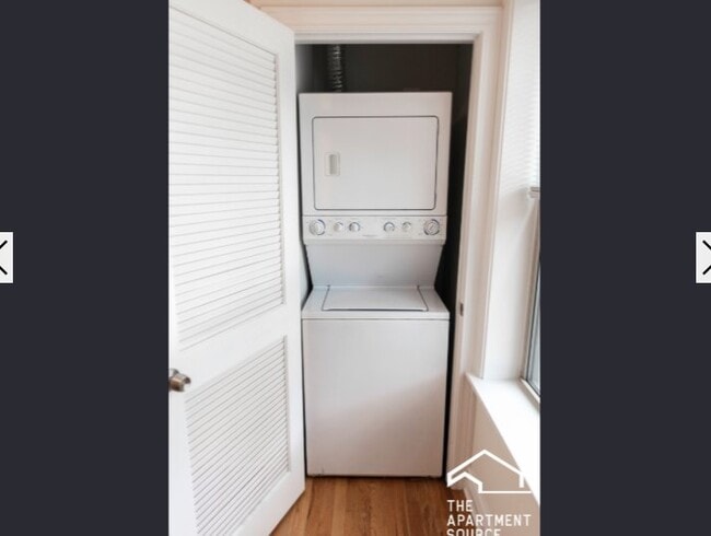 Photo - 1210 W Waveland Ave Unit 1