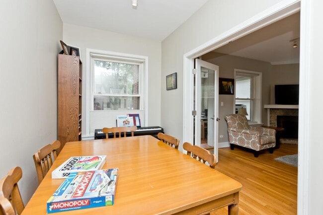 Photo - 2 bedroom in Chicago IL 60657 Unit 1