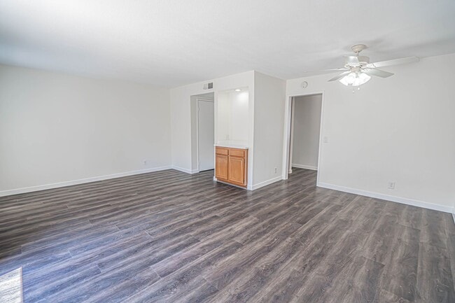 Photo - Beautiful 2-Bedroom Townhome in Simi Valley!