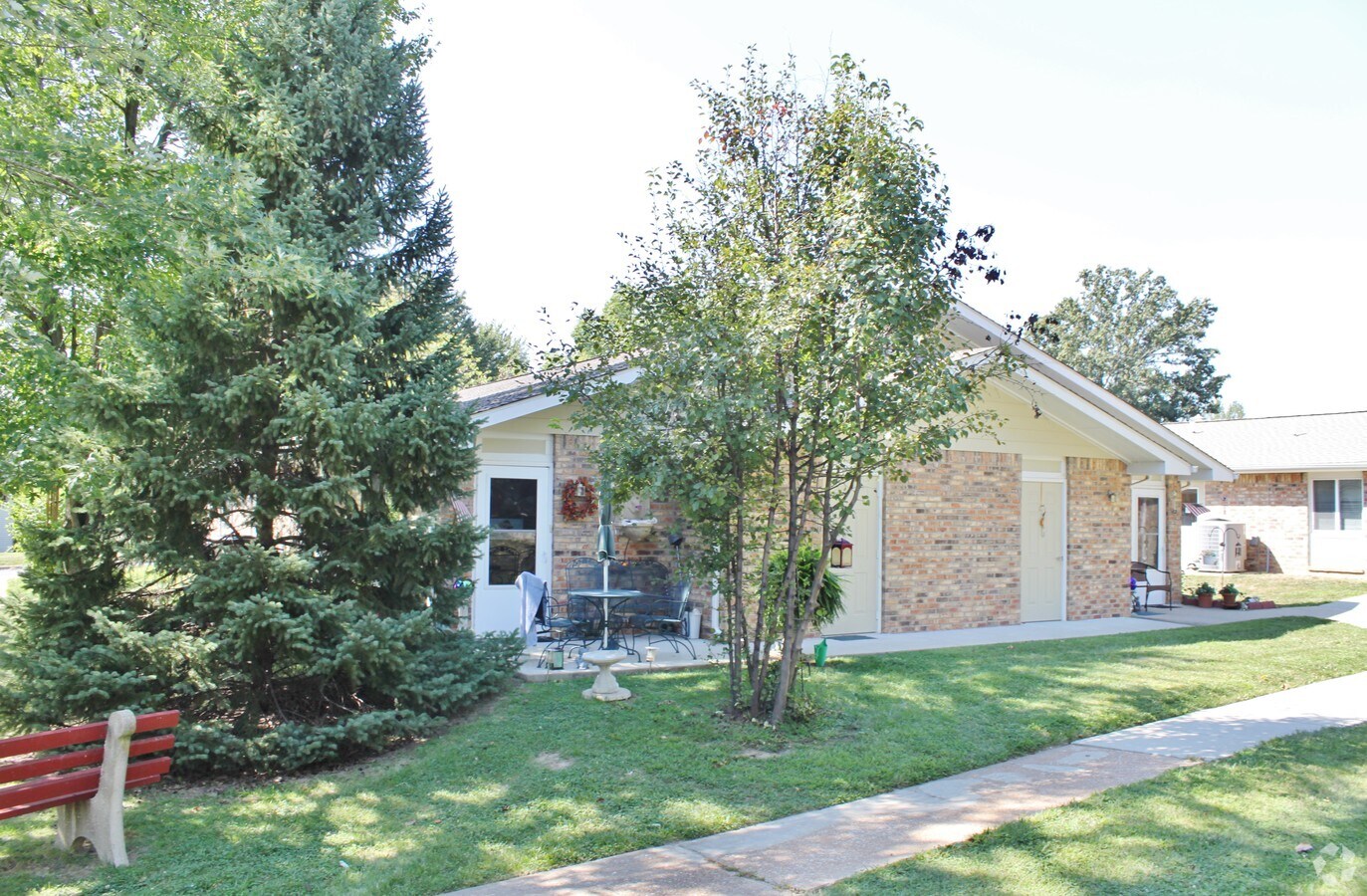 Photo - Bella Vista Senior