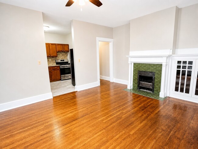 6608 Dalzell Pl Unidad 6608-2