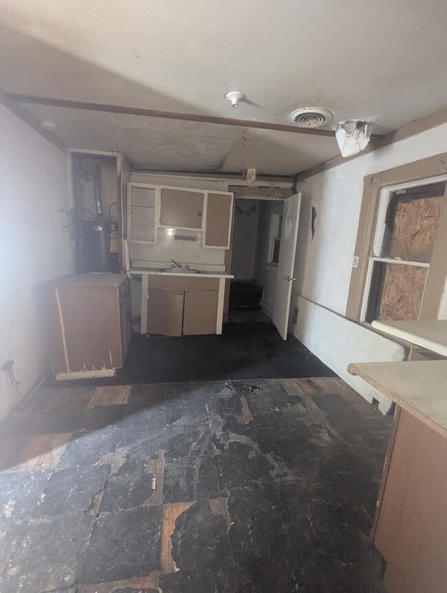 Photo - 1714 S Lydia Ave