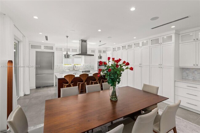 Photo - 1522 Urbino Ave