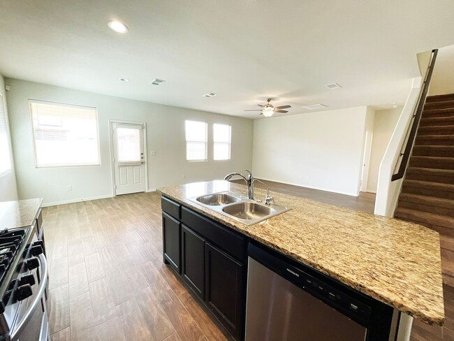 Photo - 7321 Fossell Ranch Rd