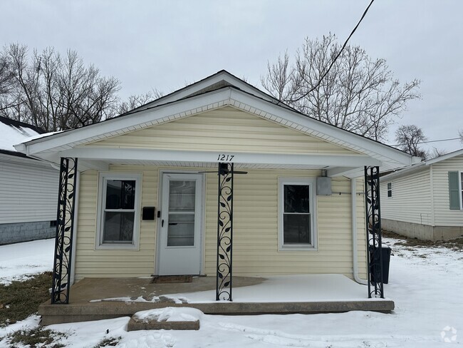 Building Photo - 1217 Kenner St Rental