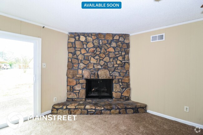 Building Photo - 3902 Clover Hill Dr Rental