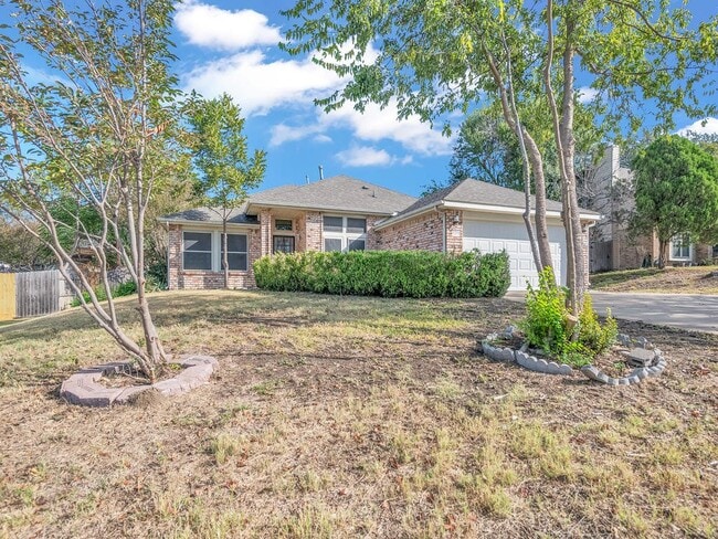 Photo - 307 Illinois Dr