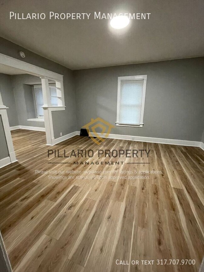 Photo - 909 Lasalle St