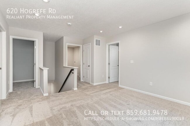 Photo - 620 Hogrefe Rd