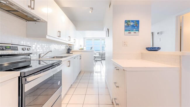 Photo - 100 Lincoln Rd Unit 1136