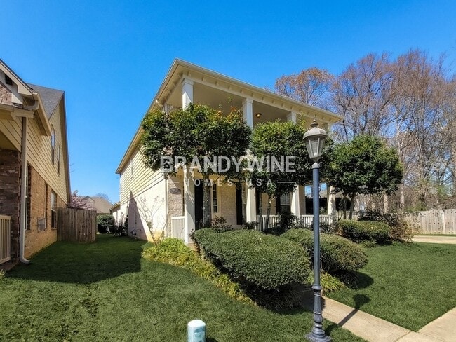 Photo - 967 Cairn Creek Dr
