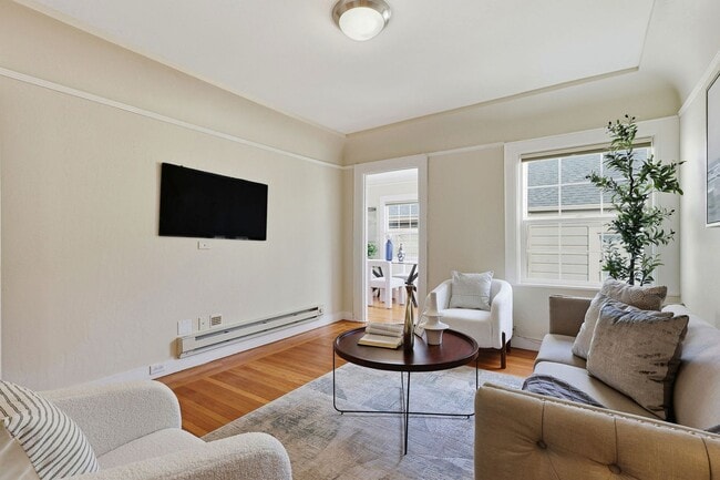 Photo - Charming Seacliff Top Floor Condo Unit with views of Golden Gate Bridge!