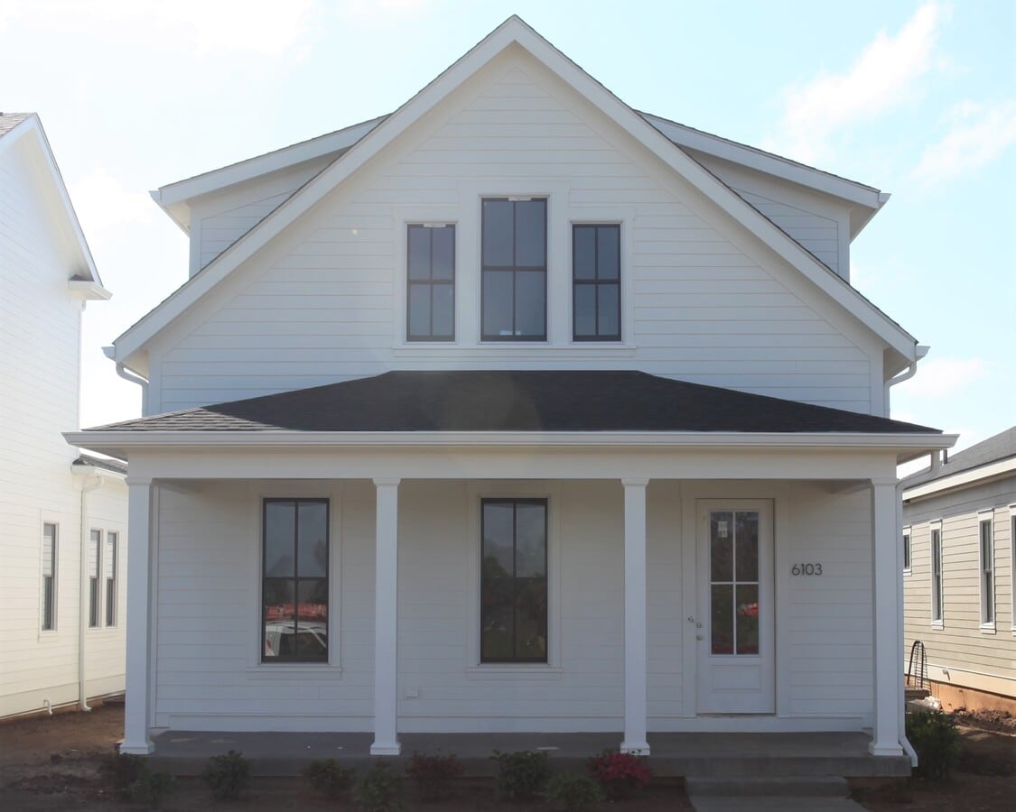 Photo - 6224 Mistflower Cir House