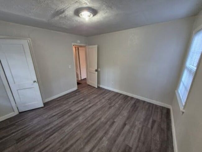 Photo - 3251 Meadow Ln