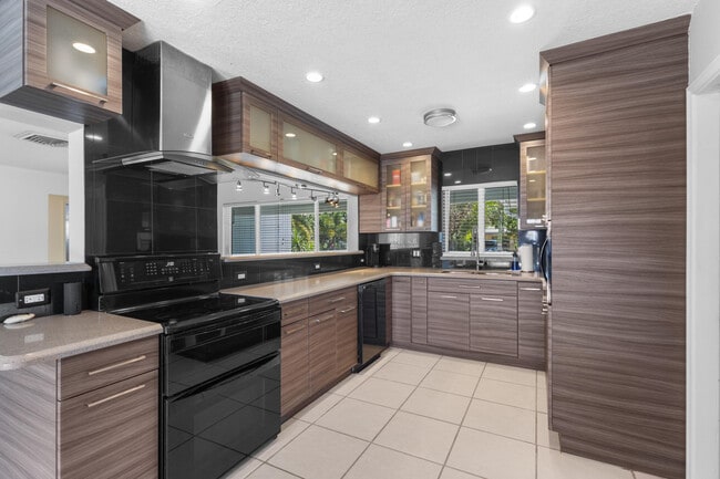 Photo - 2333 SE 11th St