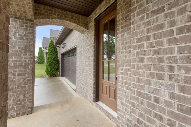 Photo - 3BR Home with Bonus Loft & Spa-Inspired Pr...