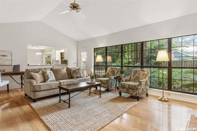 Photo - 2936 NW 23rd Dr