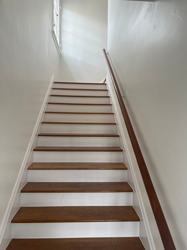 Photo - 4429 Victoria Park Dr Unit Duplex