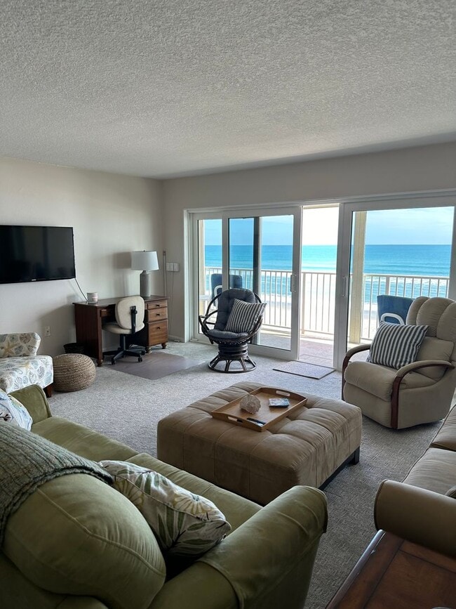 Photo - The Fern Condo Unit 405