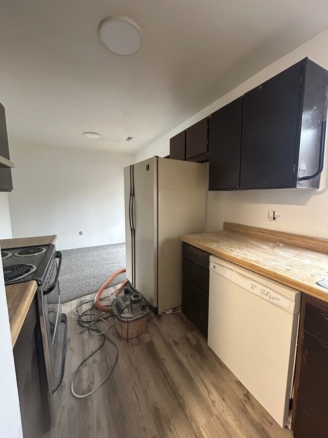 Photo - Denali St Unit B2