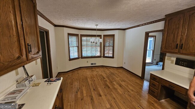 Photo - 2858 Livsey Dr