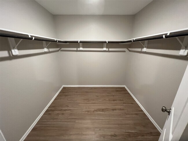 Photo - 132 Pine Bend Ct