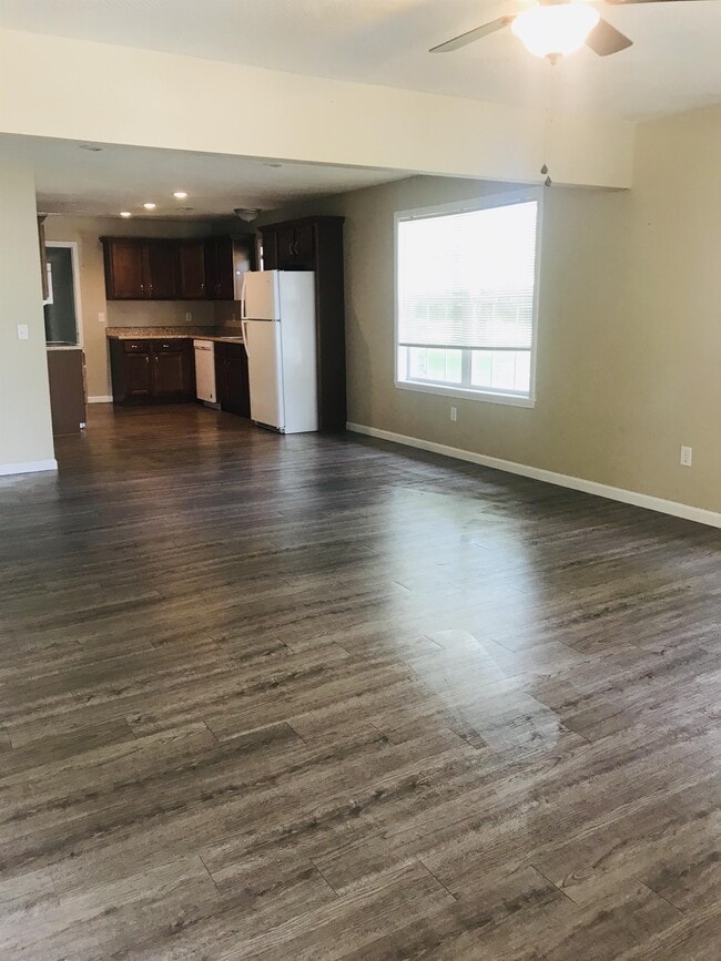 Photo - 1515 N Western Ave