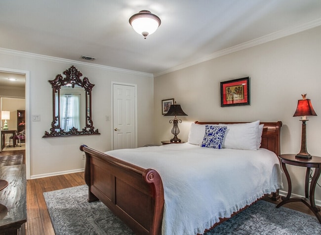 Photo - 201 Ellwood-411.4 Unidad 411.4