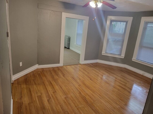 Photo - 13 Snell St Unit 13 Snell St Apt 1