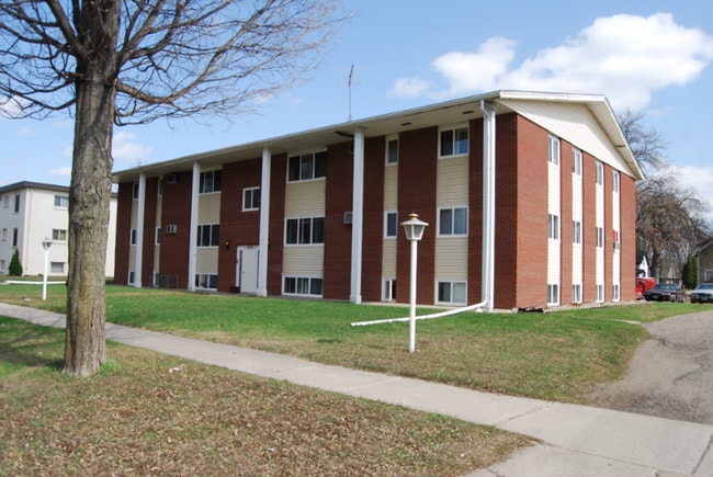 Building Photo - 565 Jefferson St SE
