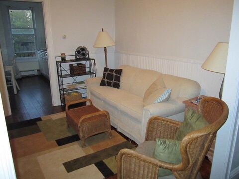 Photo - 296 Pavonia Ave Unidad 2