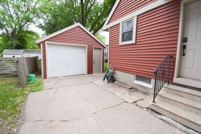 Photo - Charming 3-Bedroom 1-Bath Home Available For Rent!