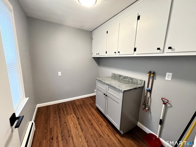 Photo - 41 Kim Dr Unit 1