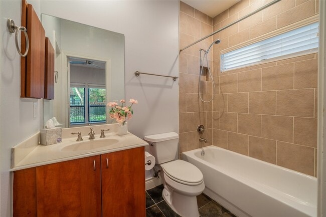 Photo - 1802 Rosalie St