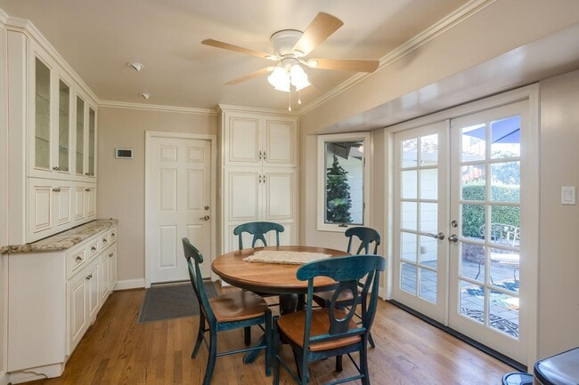 Photo - 1176 Koch Ln