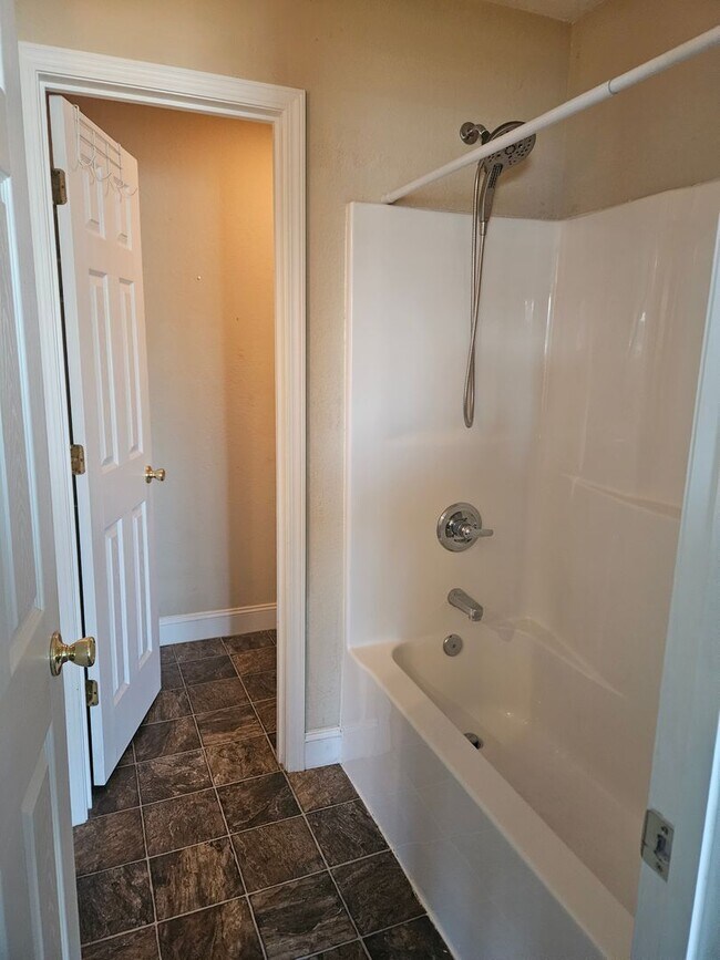 Maryville 37804 2 bedroom, 2 bath condo House Rental in