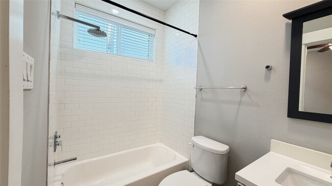 Photo - 605 Bayou St