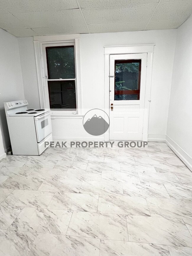 Photo - 2322 Chickasaw St