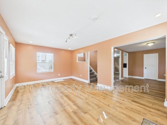 Building Photo - 3803 Bellefontaine Ave Rental