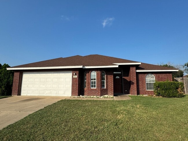 Building Photo - 4607 Shumard Dr Rental