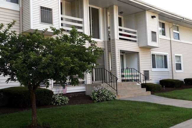 Photo - South Shore Apartments