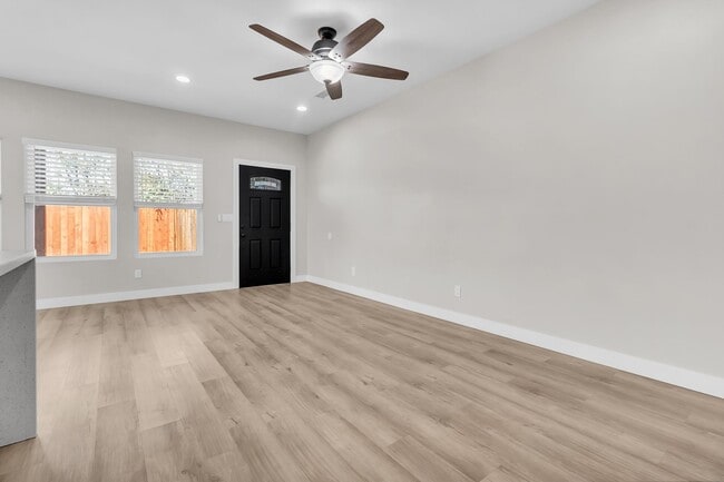 Photo - 200 N Harrington Dr Unit 200 A