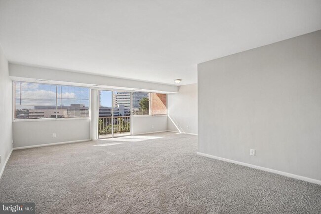 5831 Quantrell Ave Unit 409