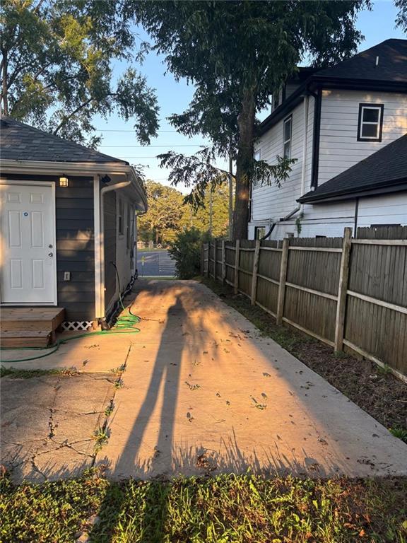 Photo - 1401 Boulevard SE