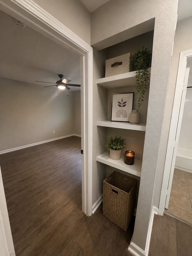 Photo - 1225 W 25th St Unidad 3