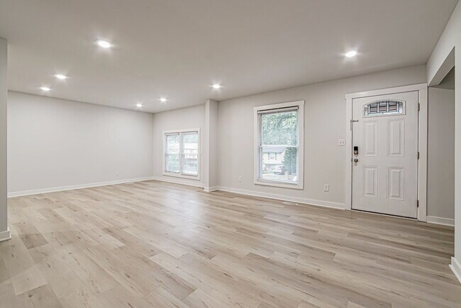 Photo - 3213 Burntwood Cir
