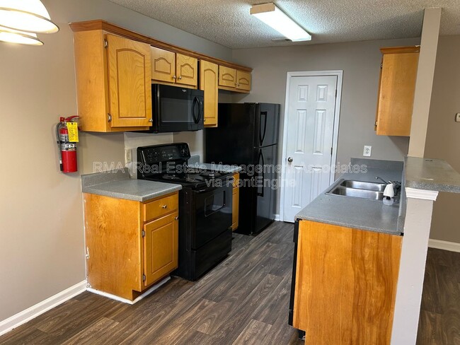 Photo - 1840 Carrington Dr