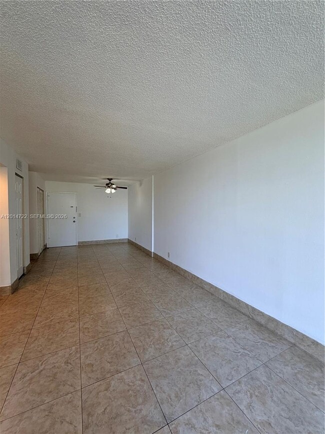Photo - 2000 Atlantic Shores Blvd Unit 118